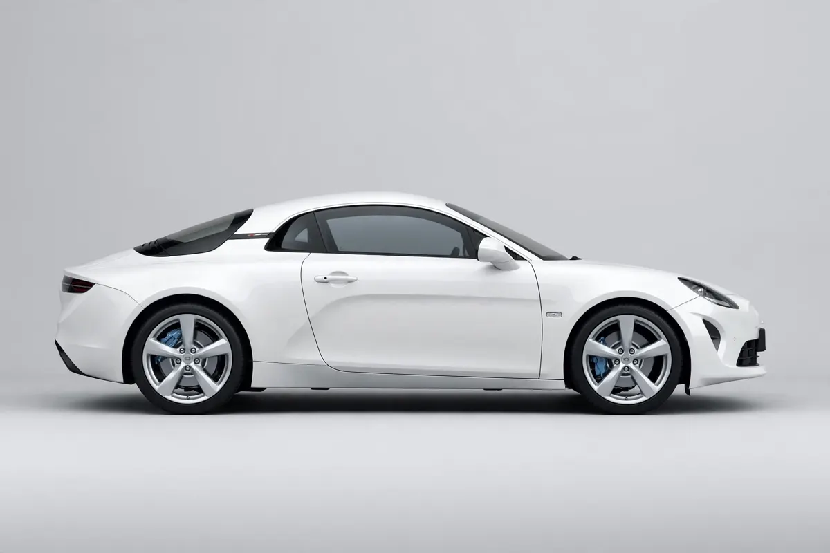 Alpine A110 blanco, tres cuartos delantero en circuito