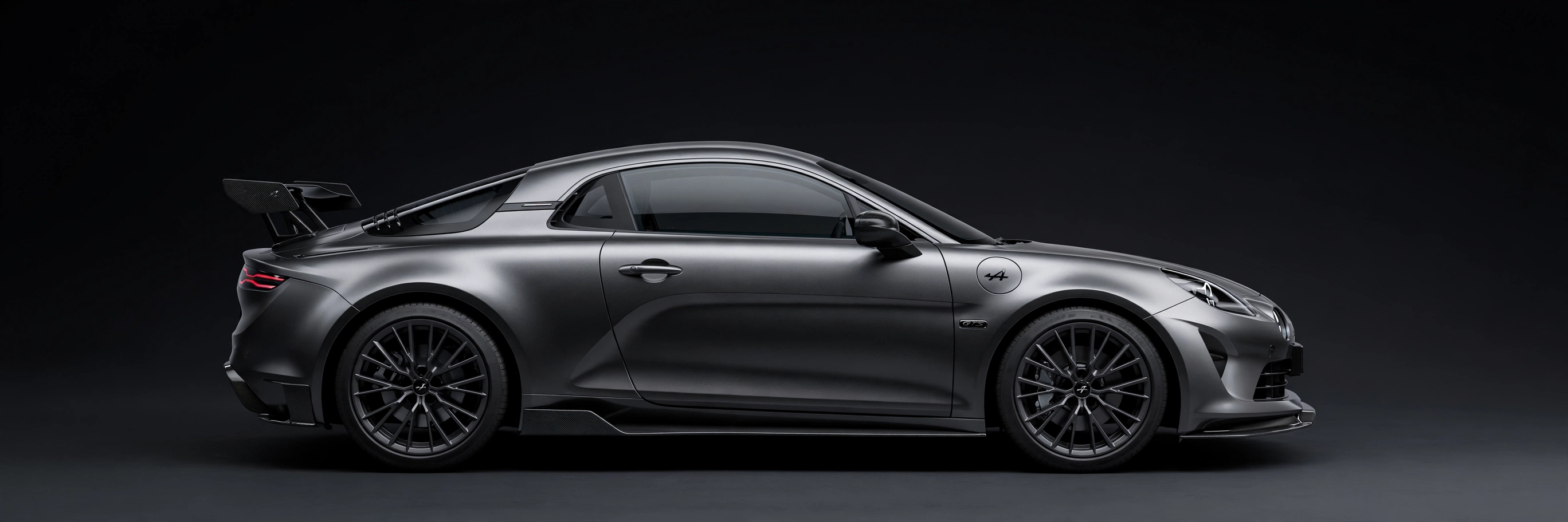 Alpine A110 GTS gris, vista lateral en estudio