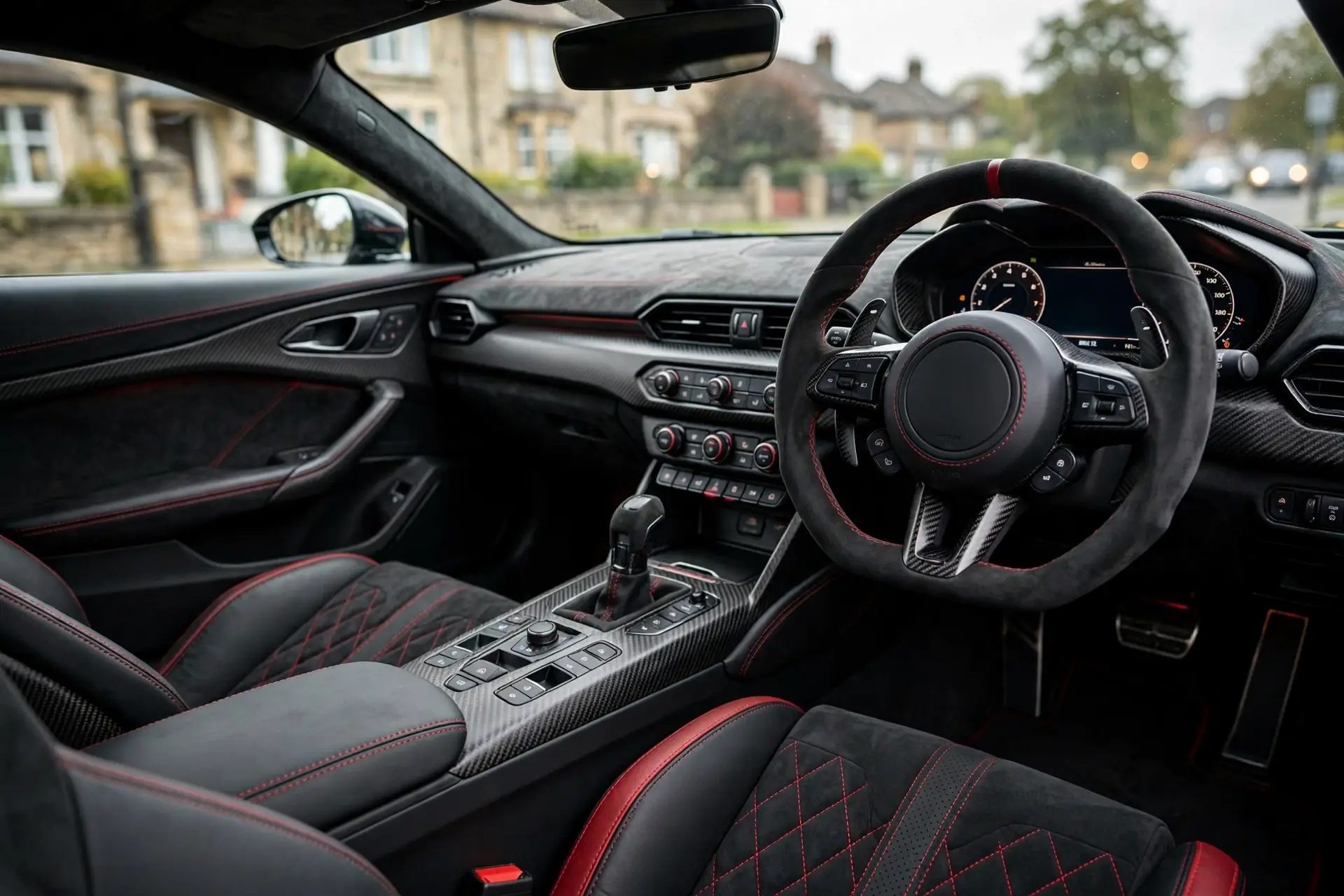Interior oficial del Aston Martin Vantage