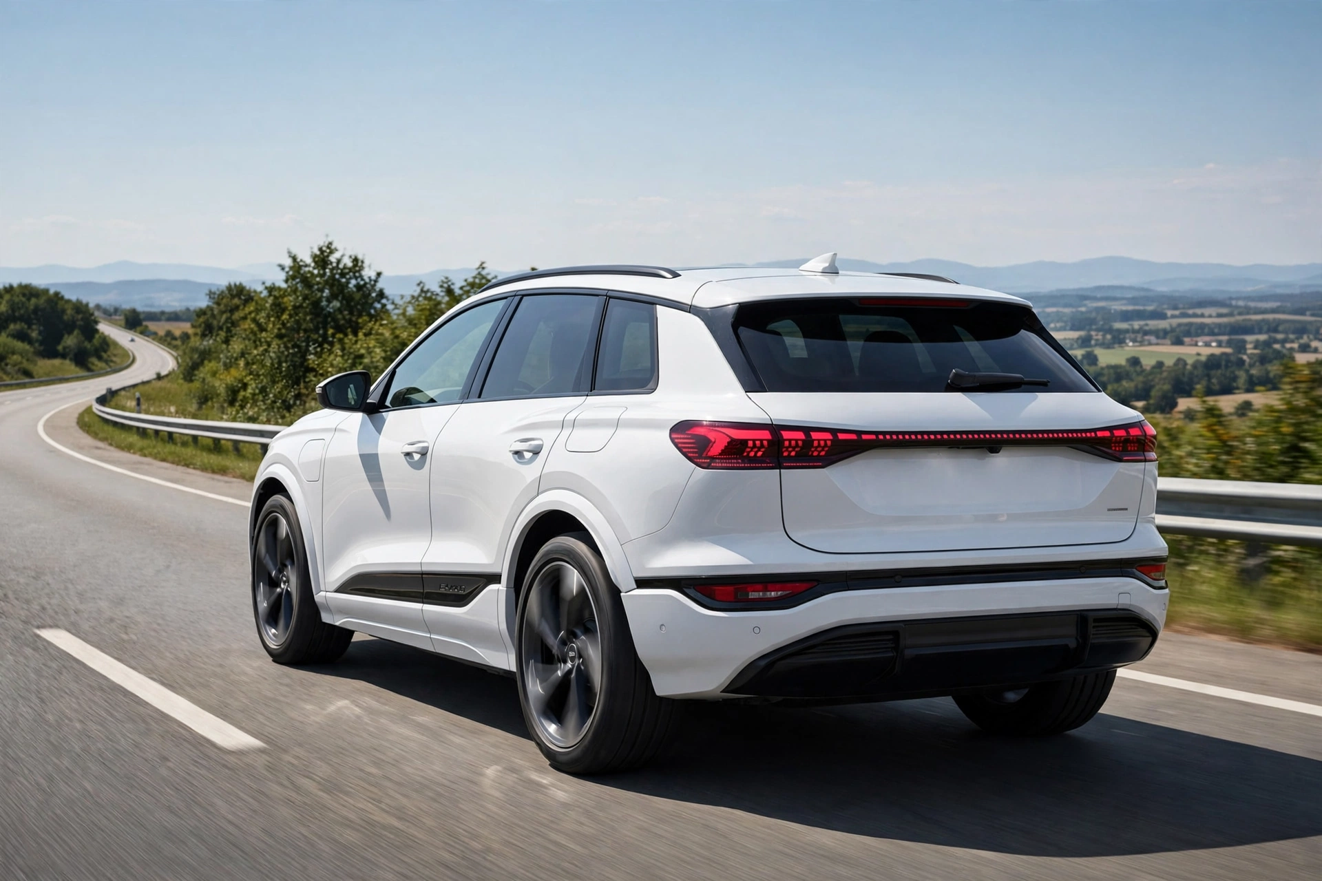 Audi Q6 e-tron, vista tres cuartos