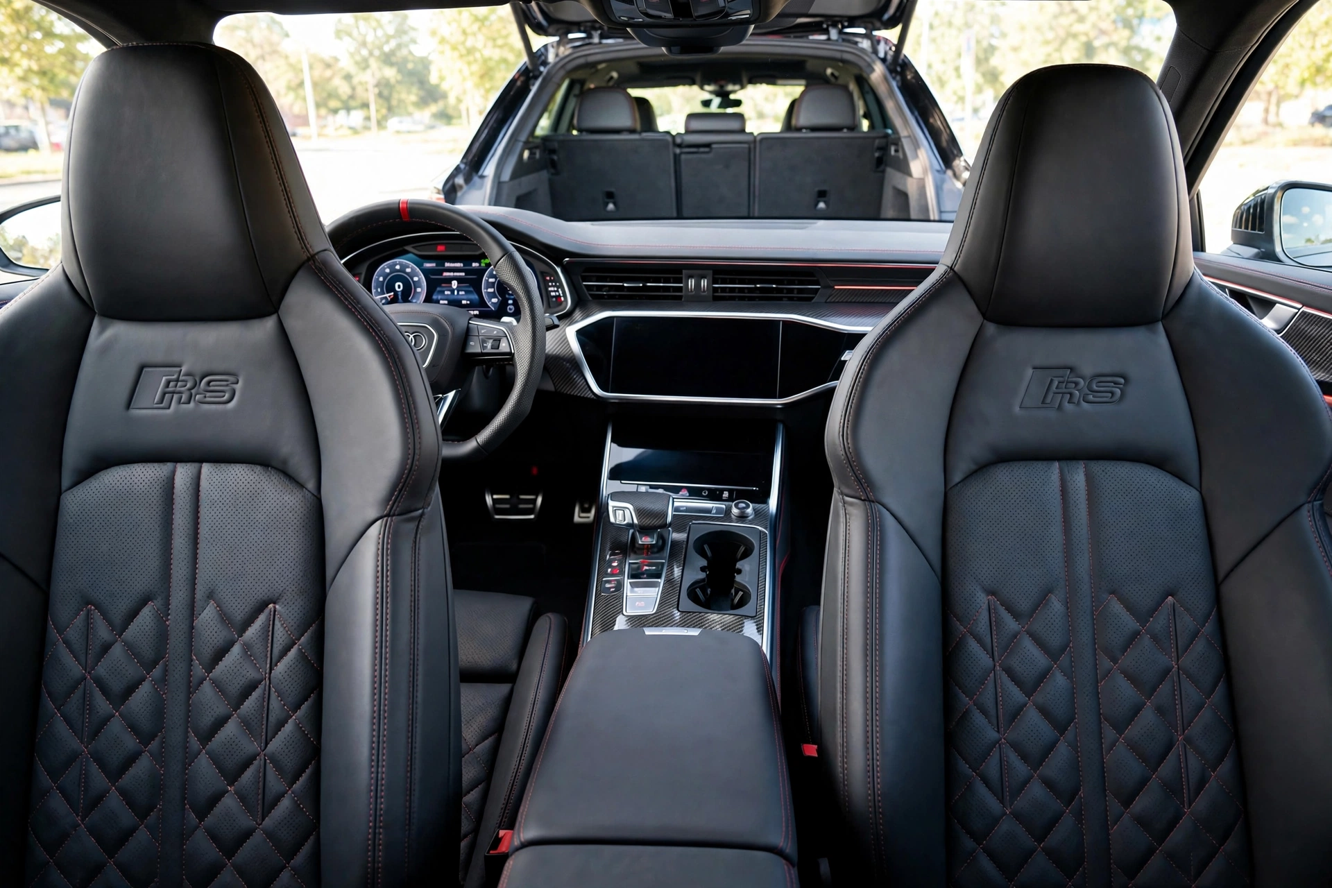 Interior oficial del Audi RS 6 Avant