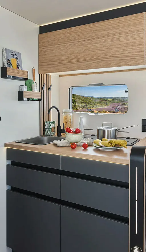 Cocina del Bavaria I740FGJ Nomade (foto oficial)