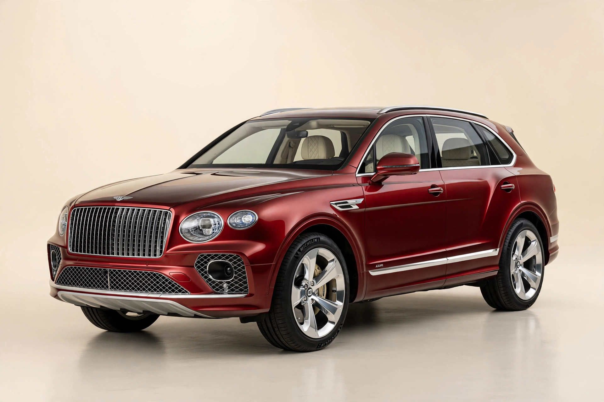 Bentley Bentayga Azure, SUV de lujo, vista lateral