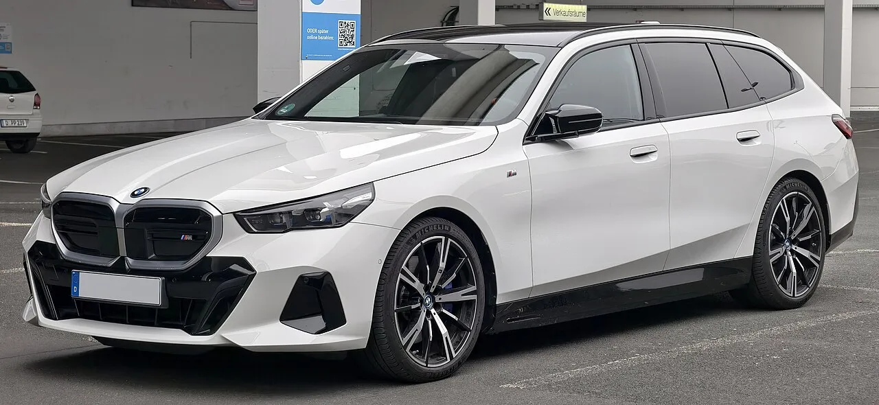 BMW i5 M60 xDrive Touring