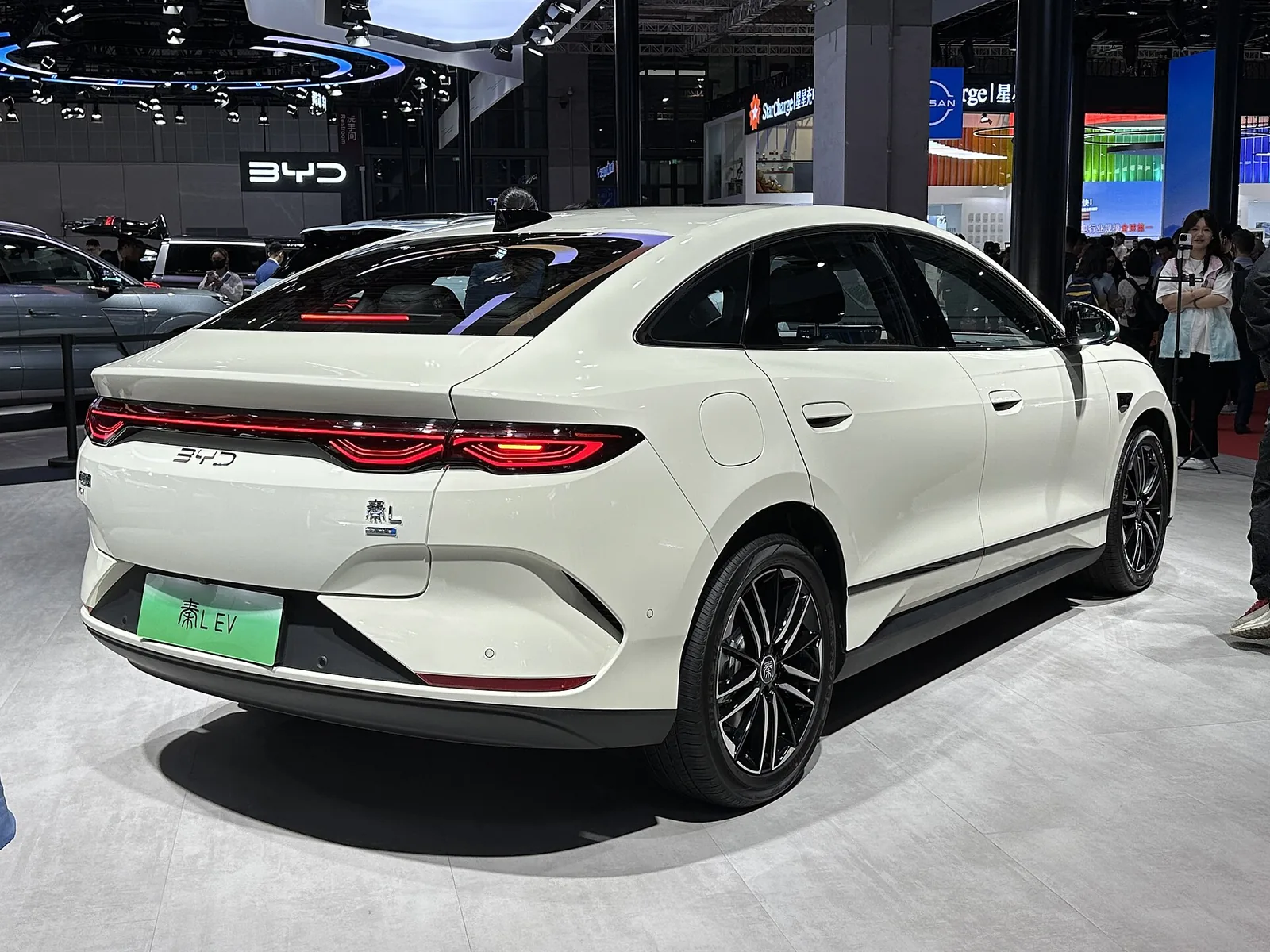 BYD Qin L EV