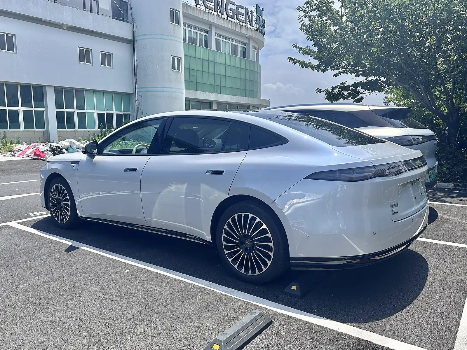 BYD Seal 08