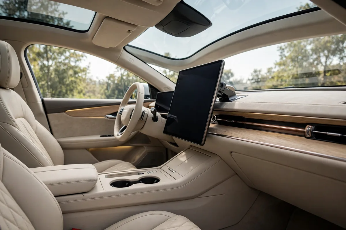 Interior oficial del BYD Seal U EV Design 87 kWh