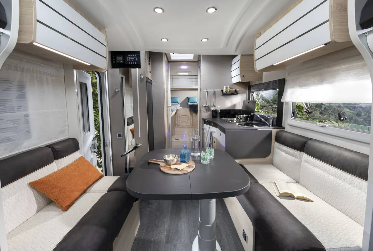 Salón del Chausson 777GA Titanium (foto oficial)