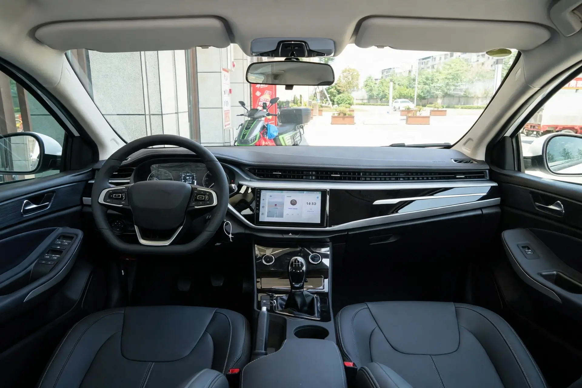 Interior del Chery Arrizo 5