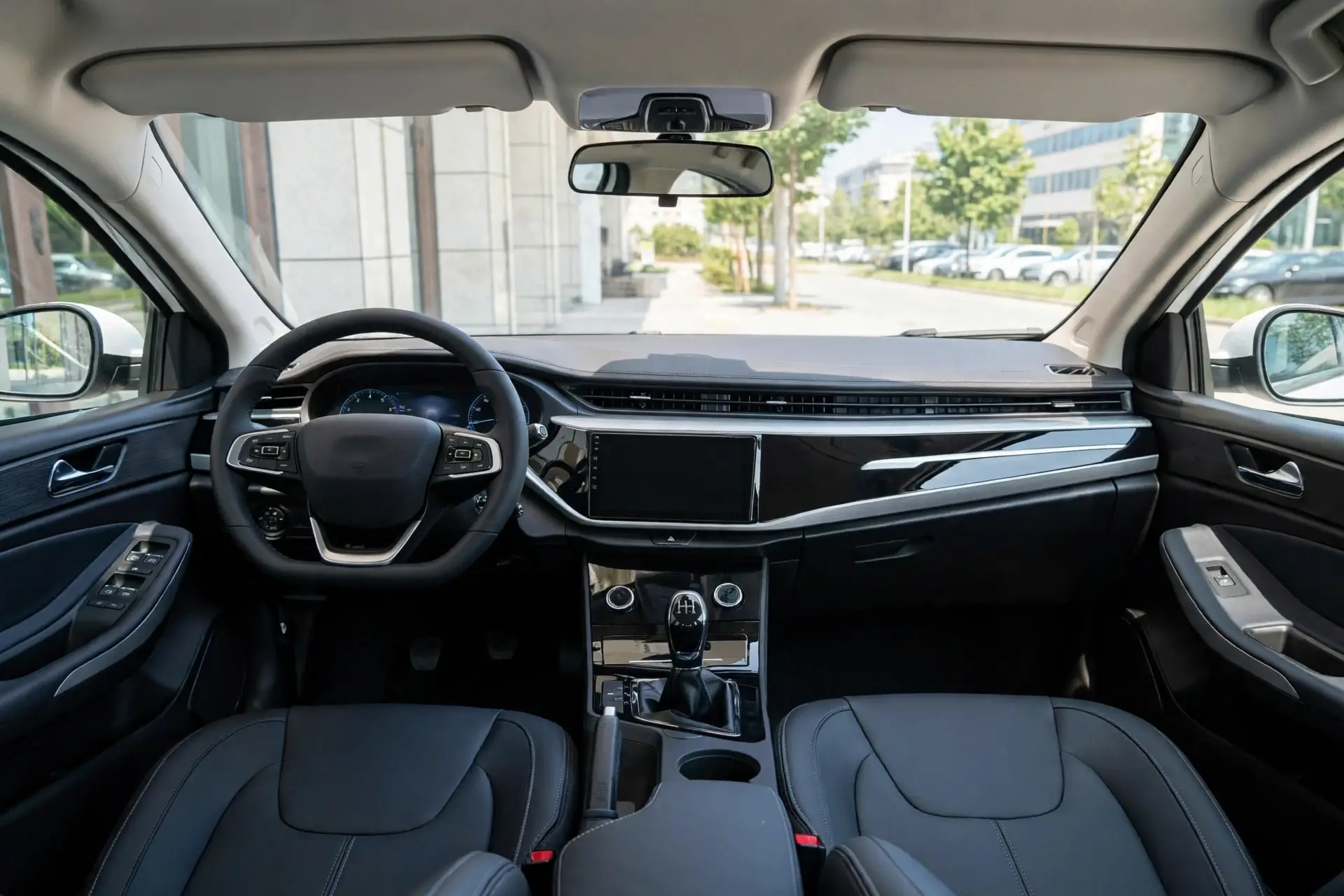 Interior oficial del Chery Arrizo 5 Plus