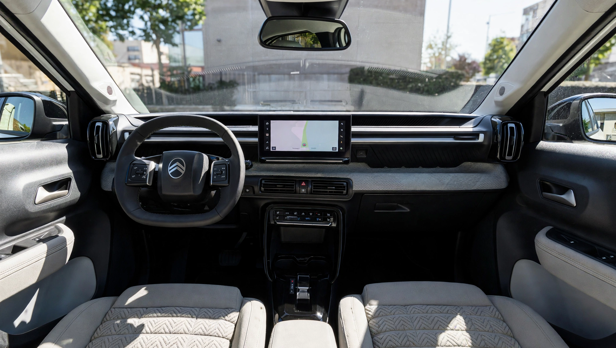 Interior oficial del Citroën C3 Hybrid 110
