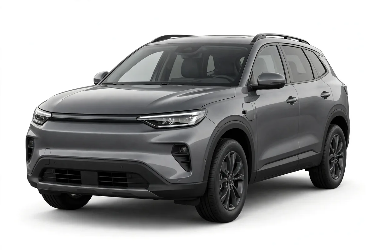 Citroën C5 Aircross PHEV gris, vista tres cuartos en estudio