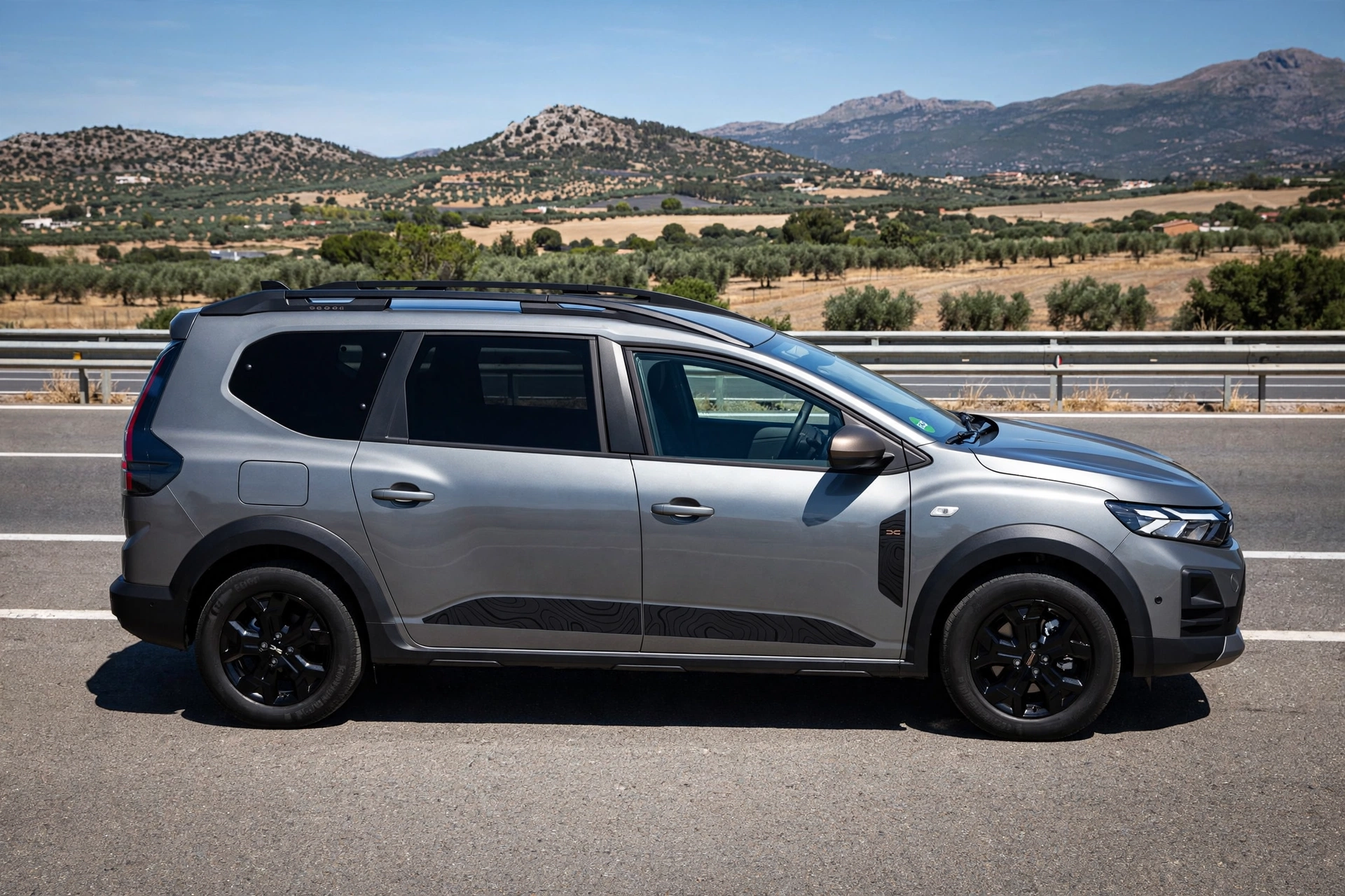 Dacia Jogger ECO-G 120 7 plazas 2026, vista exterior