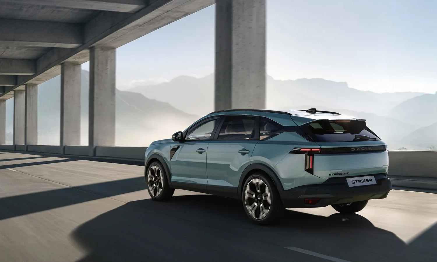 Dacia Striker Hybrid 155