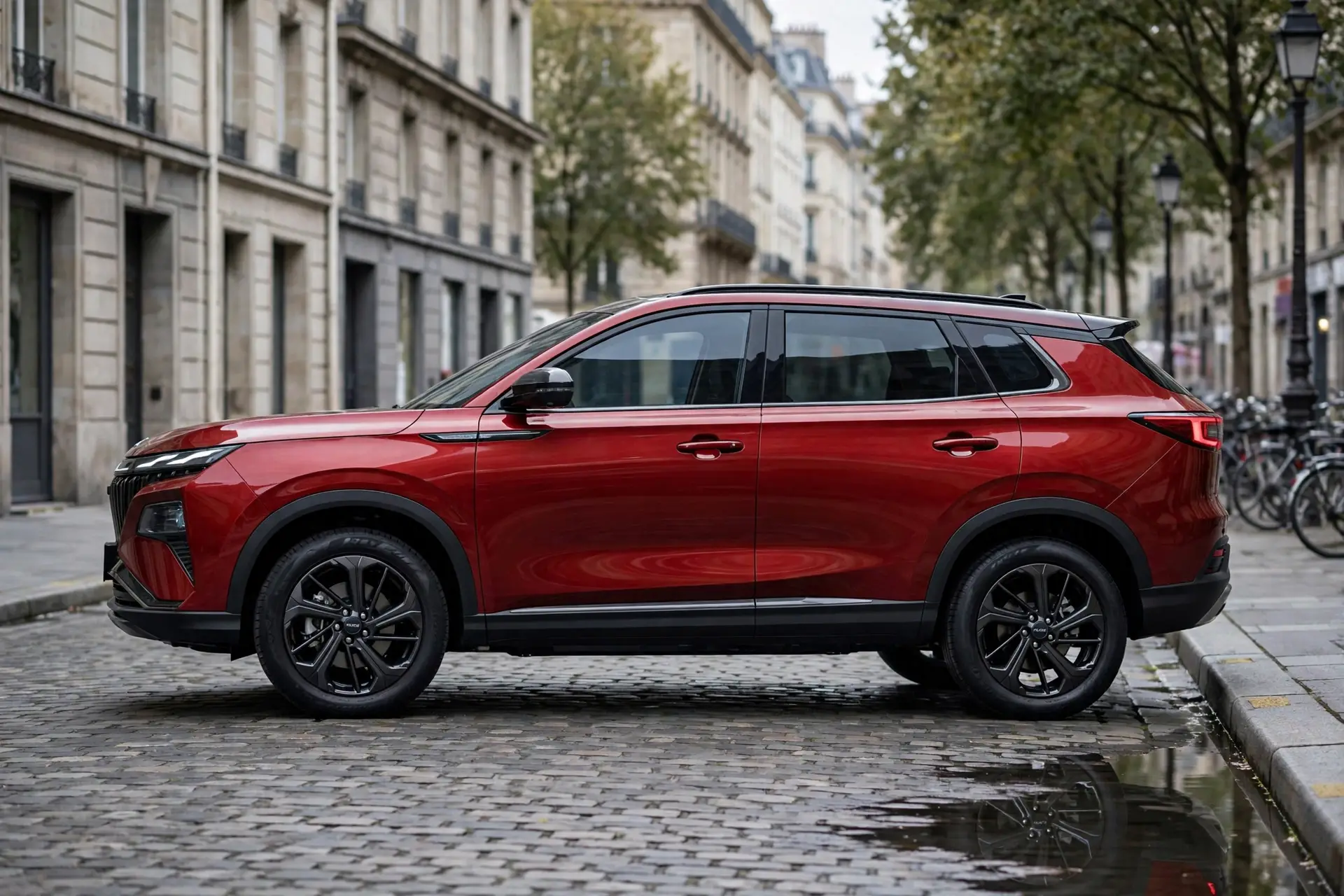 Dongfeng Huge HEV, vista lateral en ciudad
