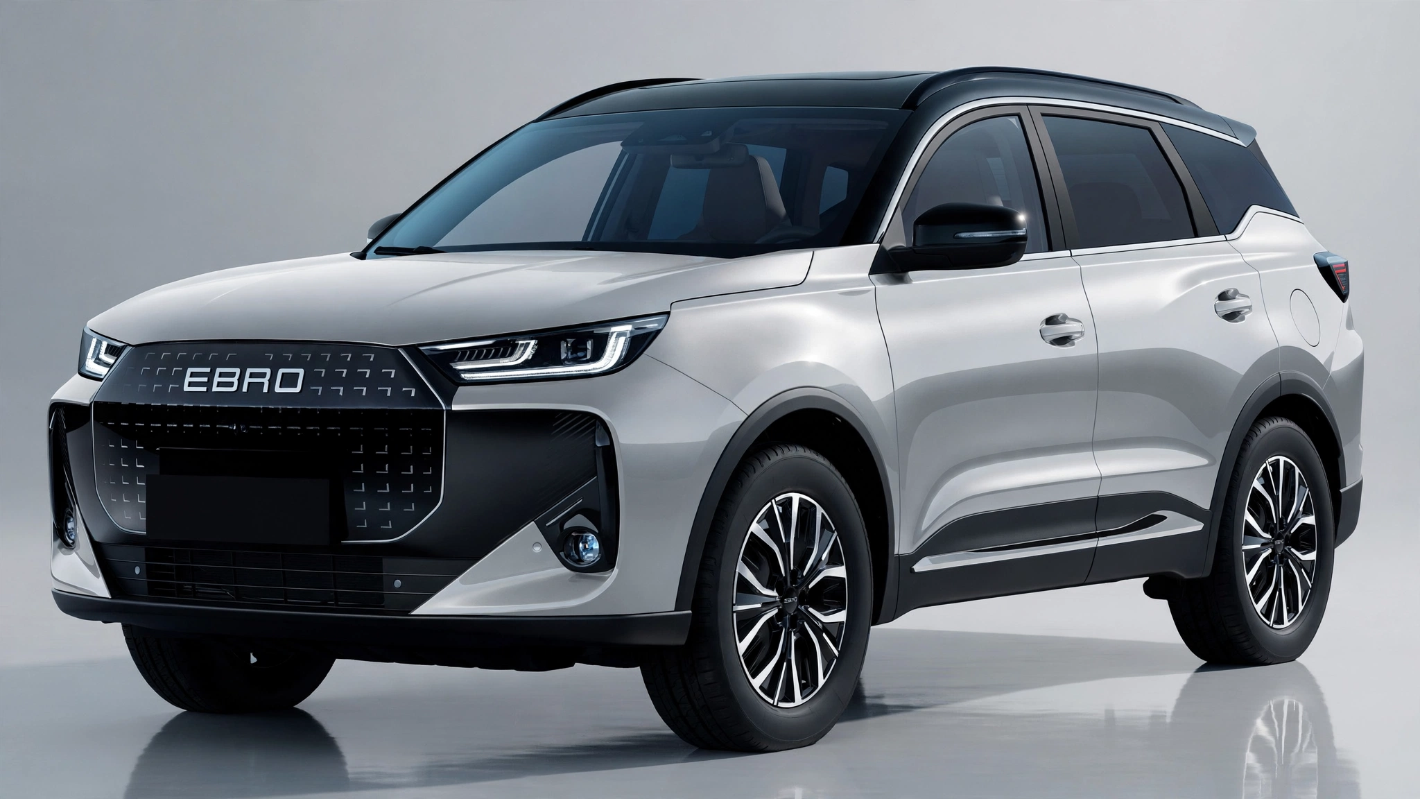 Ebro S700 PHEV gris, tres cuartos frontal en estudio