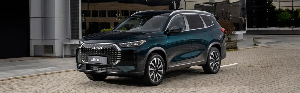Foto oficial del Ebro S800