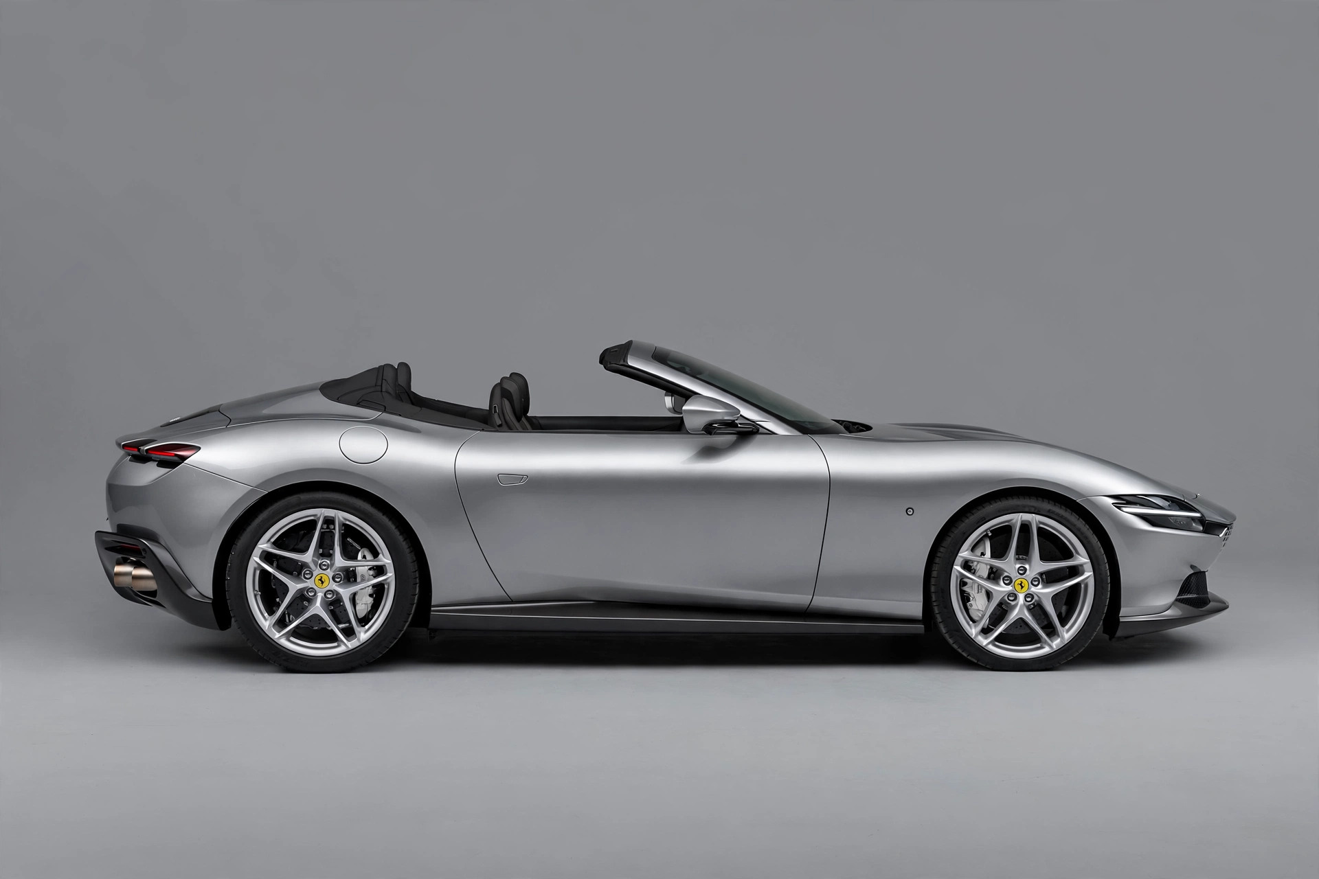 Ferrari Roma Spider