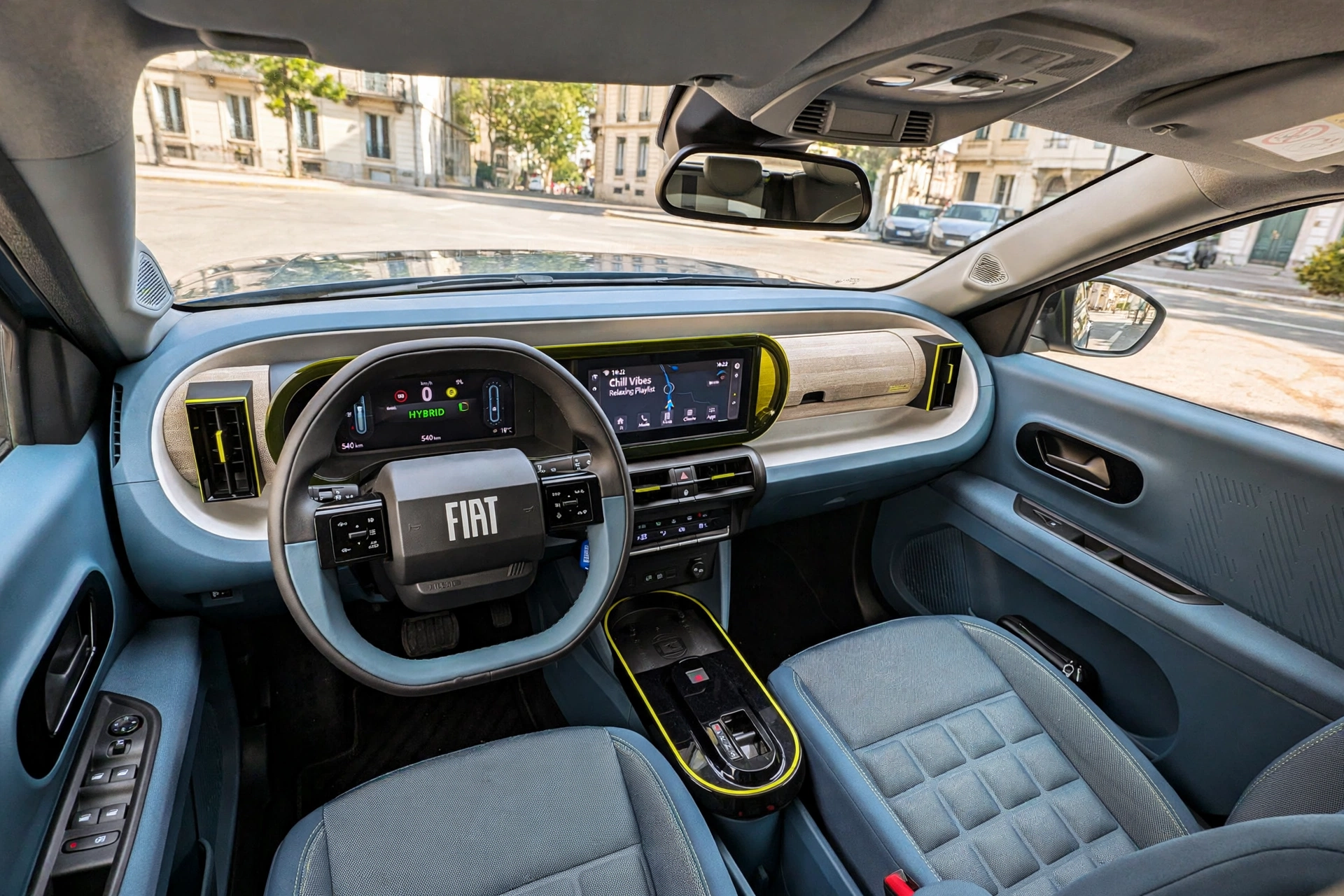 Interior oficial del Fiat Grande Panda Hybrid