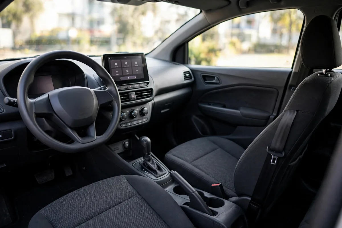 Interior oficial del Fiat Tipo Cross 1.5 Hybrid 130 CV