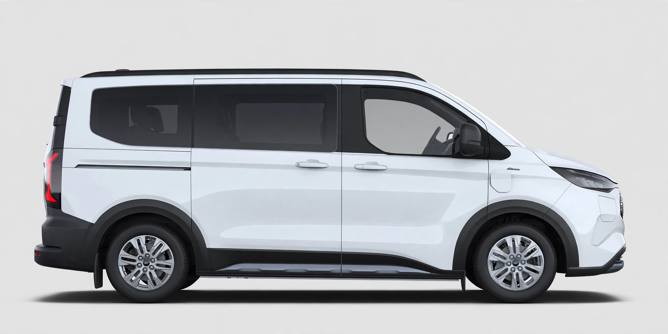 Ford E-Tourneo Custom