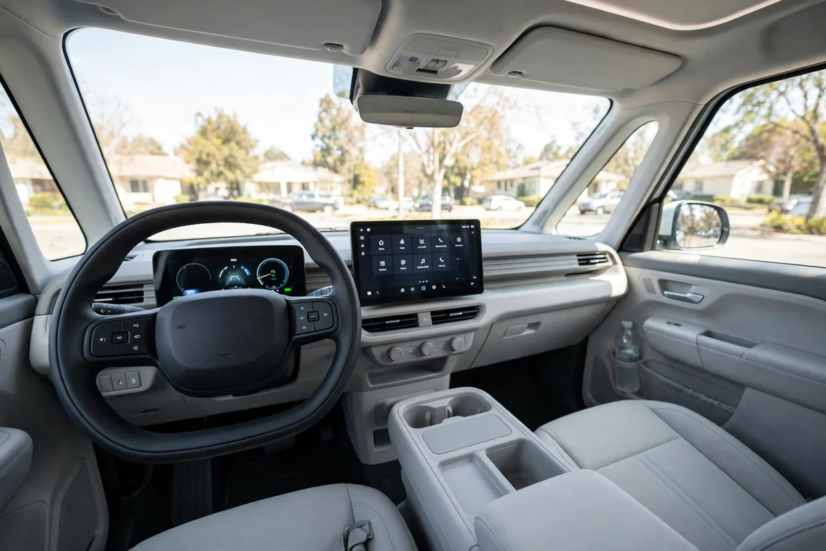 Cabina de la Ford E-Transit Courier eléctrica