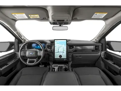 Ford F-150 Lightning — 2025