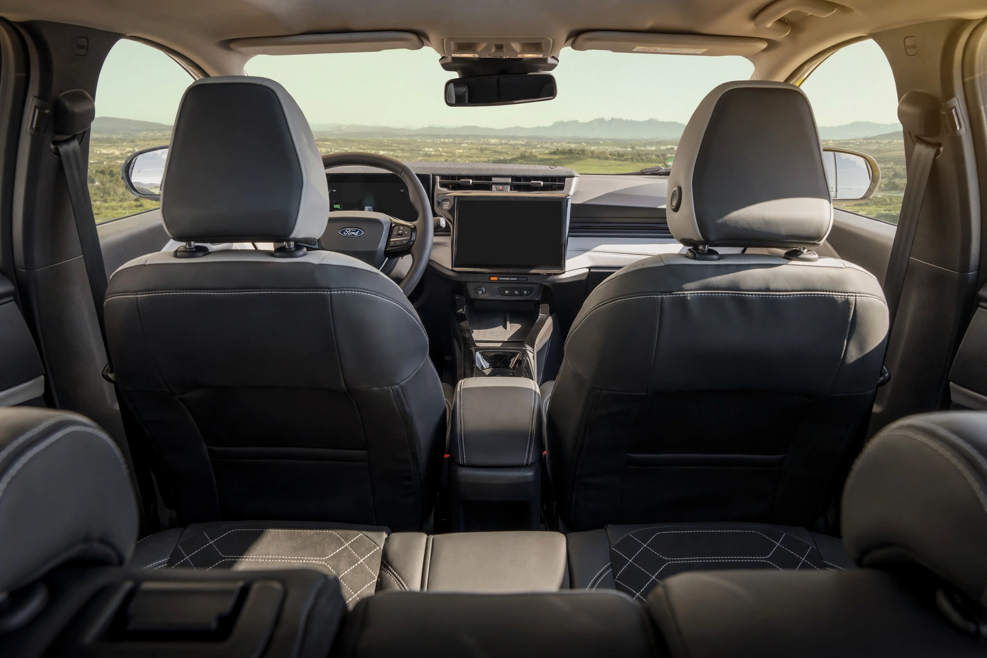 Interior oficial del Ford Puma Gen-E