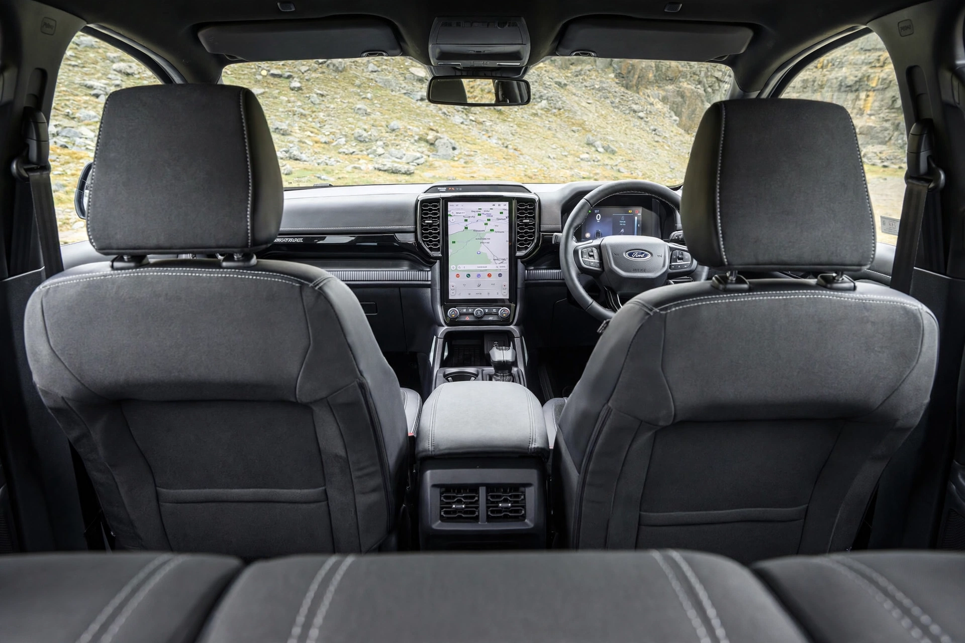 Interior oficial del Ford Ranger PHEV