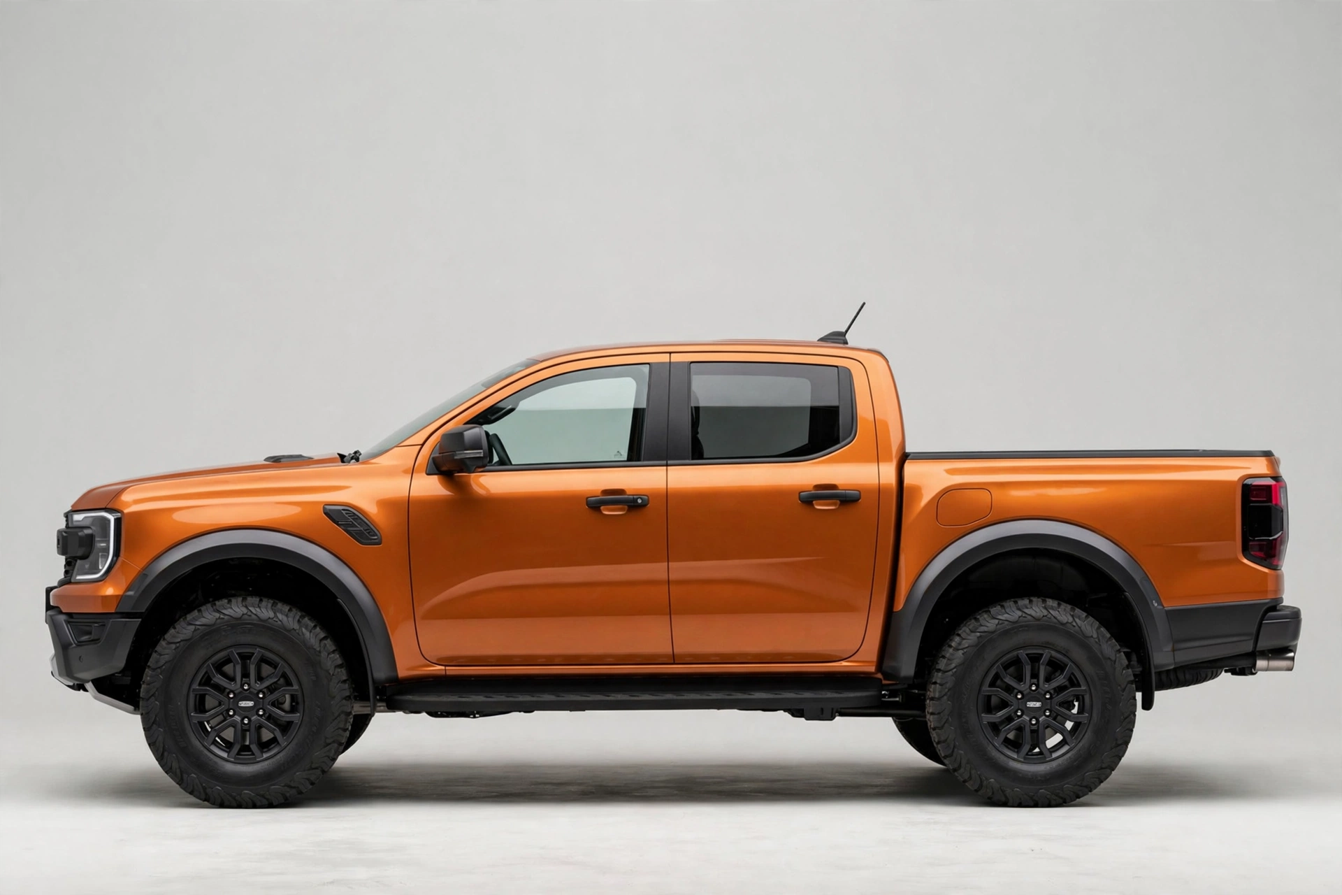 Ford Ranger Raptor, lateral