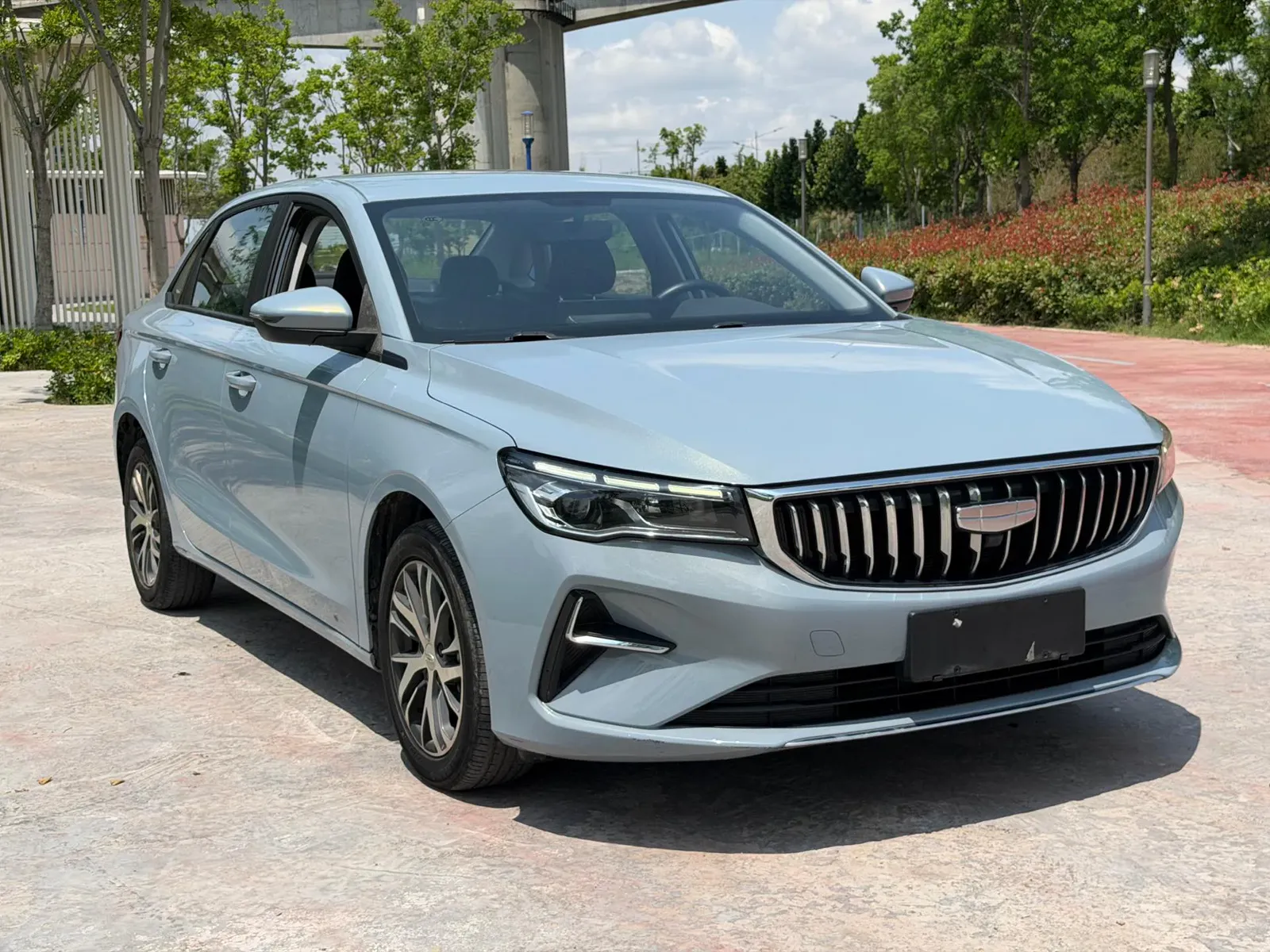 Geely Emgrand del año 2025