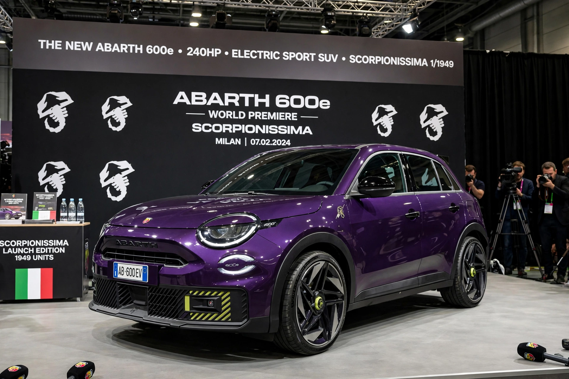 Abarth 600e Turismo del año 2024