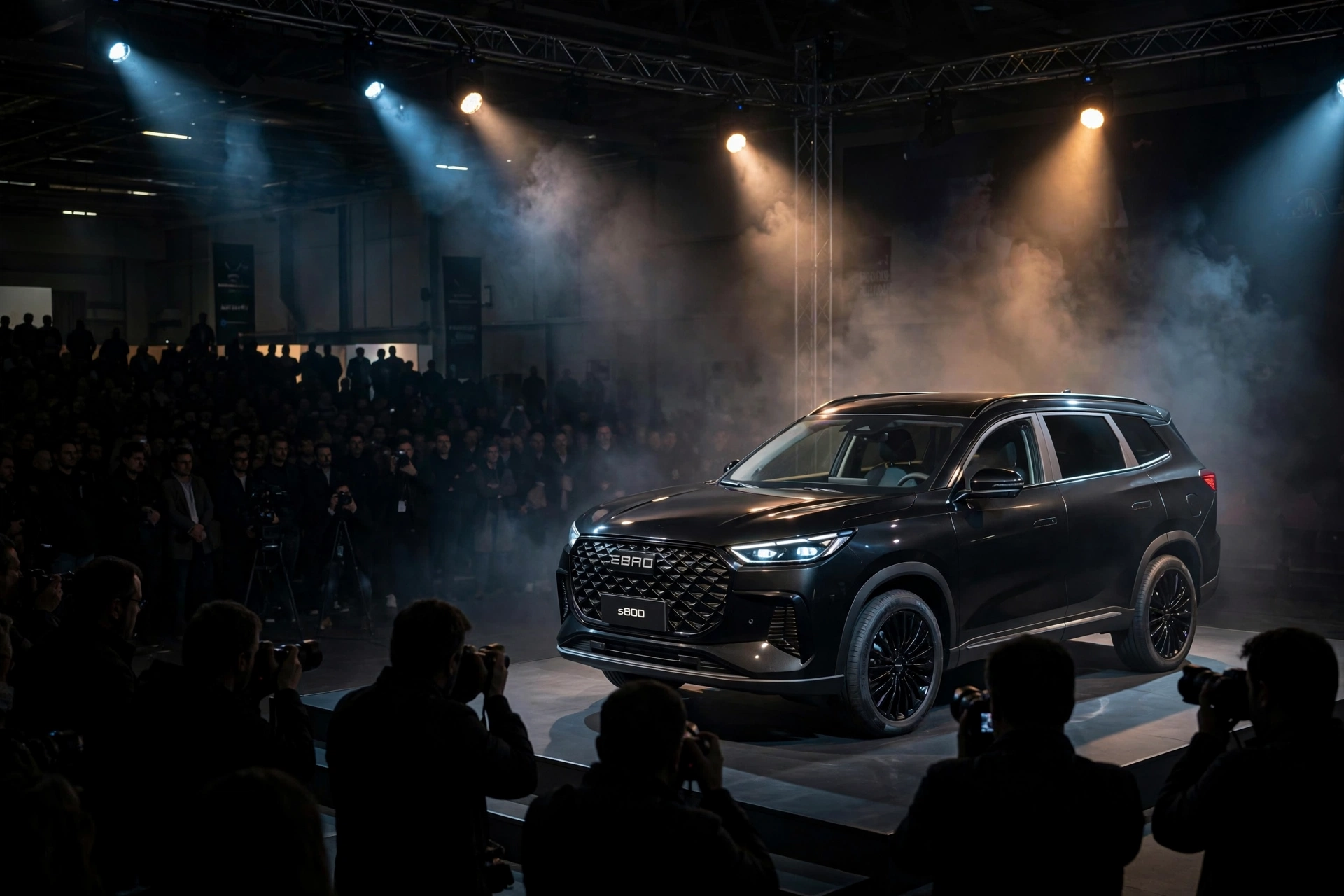 Ebro S800 PHEV 2025 del año 2024