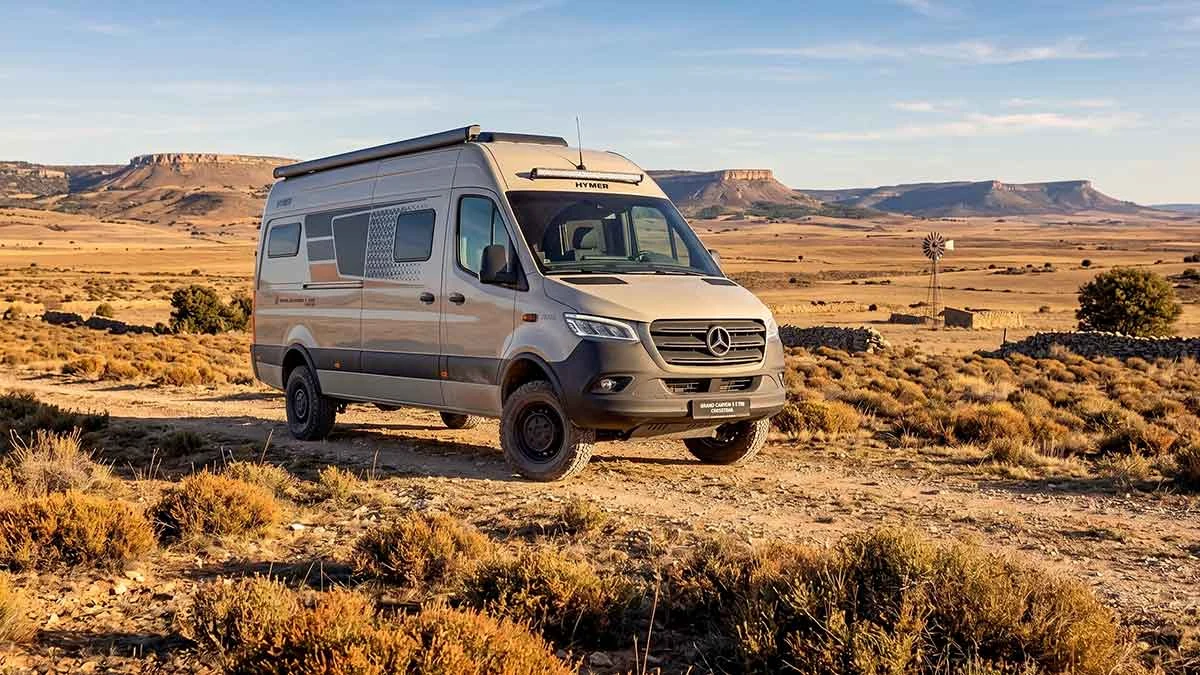 Hymer Grand Canyon S, vista tres cuartos delantera