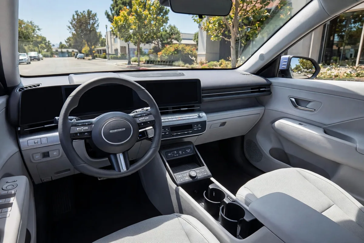 Interior oficial del Hyundai Kona Eléctrico (49 kWh)