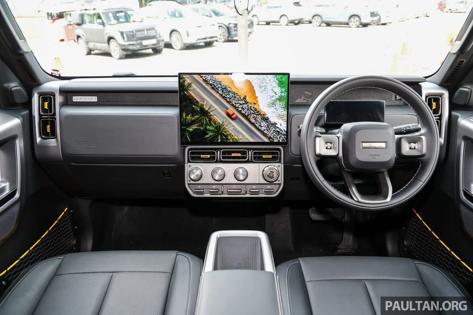 Interior oficial del iCAUR V23