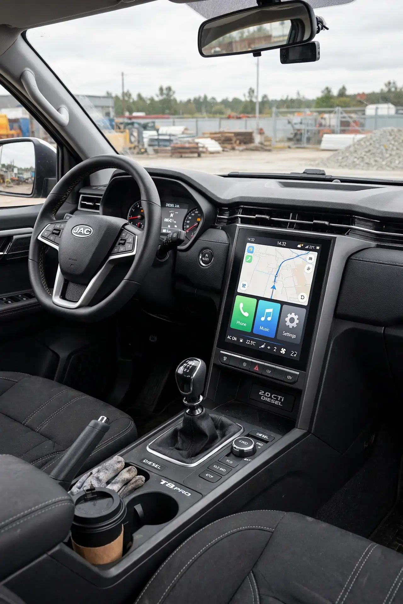 Interior oficial del JAC T8 Pro
