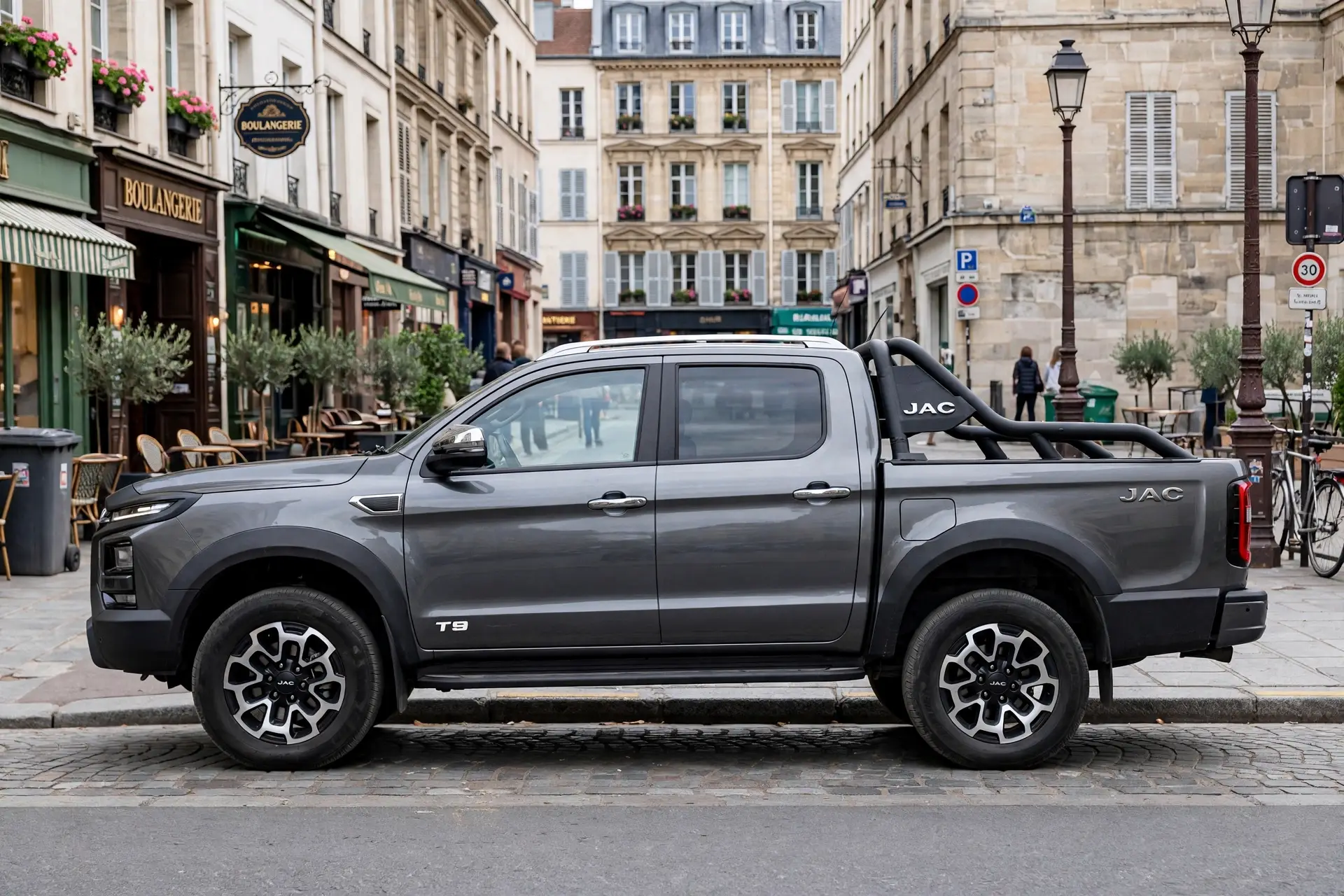 JAC T9, vista lateral