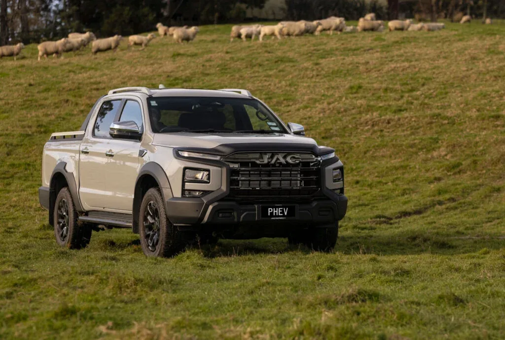 JAC T9 PHEV