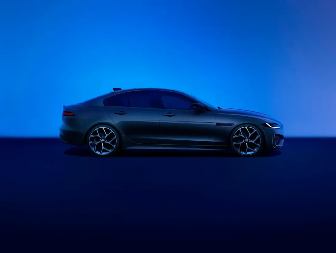Jaguar XE