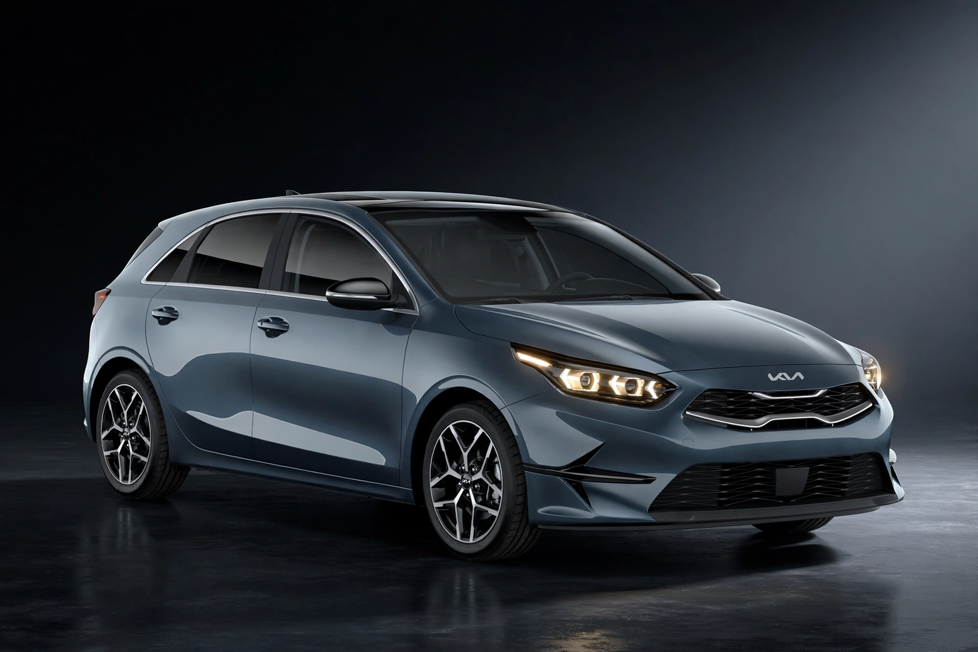 Kia Ceed 1.5 MHEV Tech DCT, vista frontal