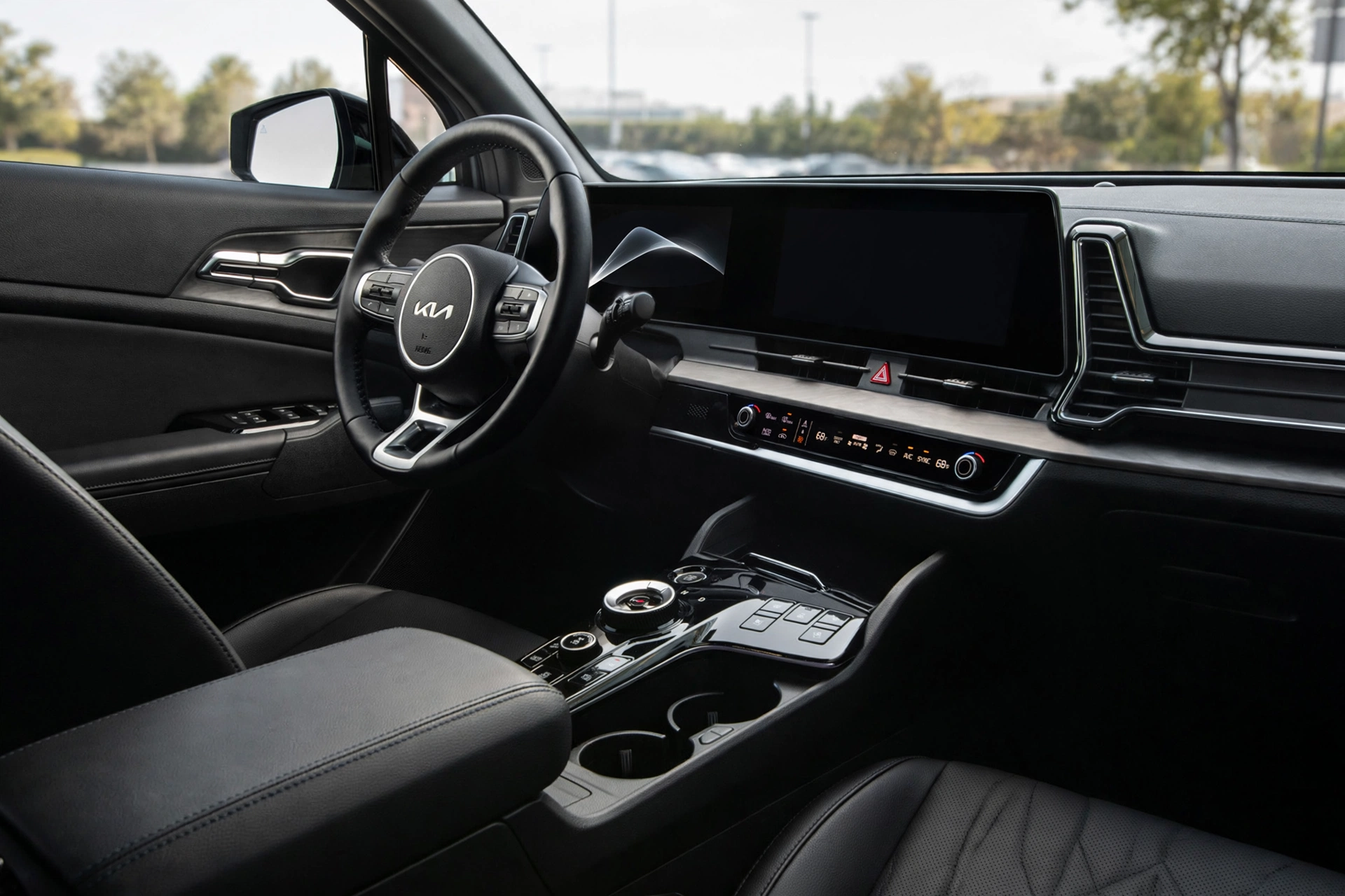 Interior oficial del Kia Sportage Drive 1.6 T-GDi PHEV 252 CV 4x4