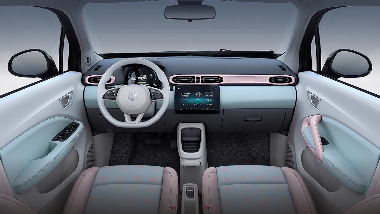 Interior oficial del Leapmotor T03