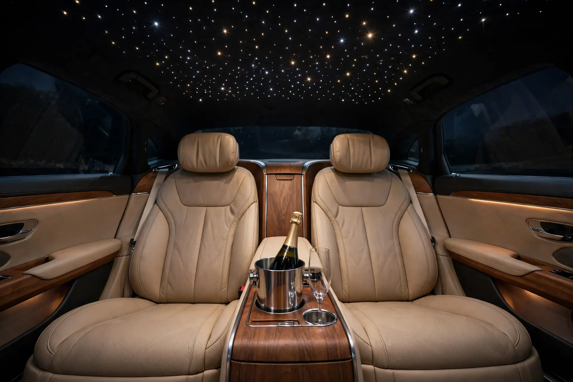 Interior oficial del Maextro S800