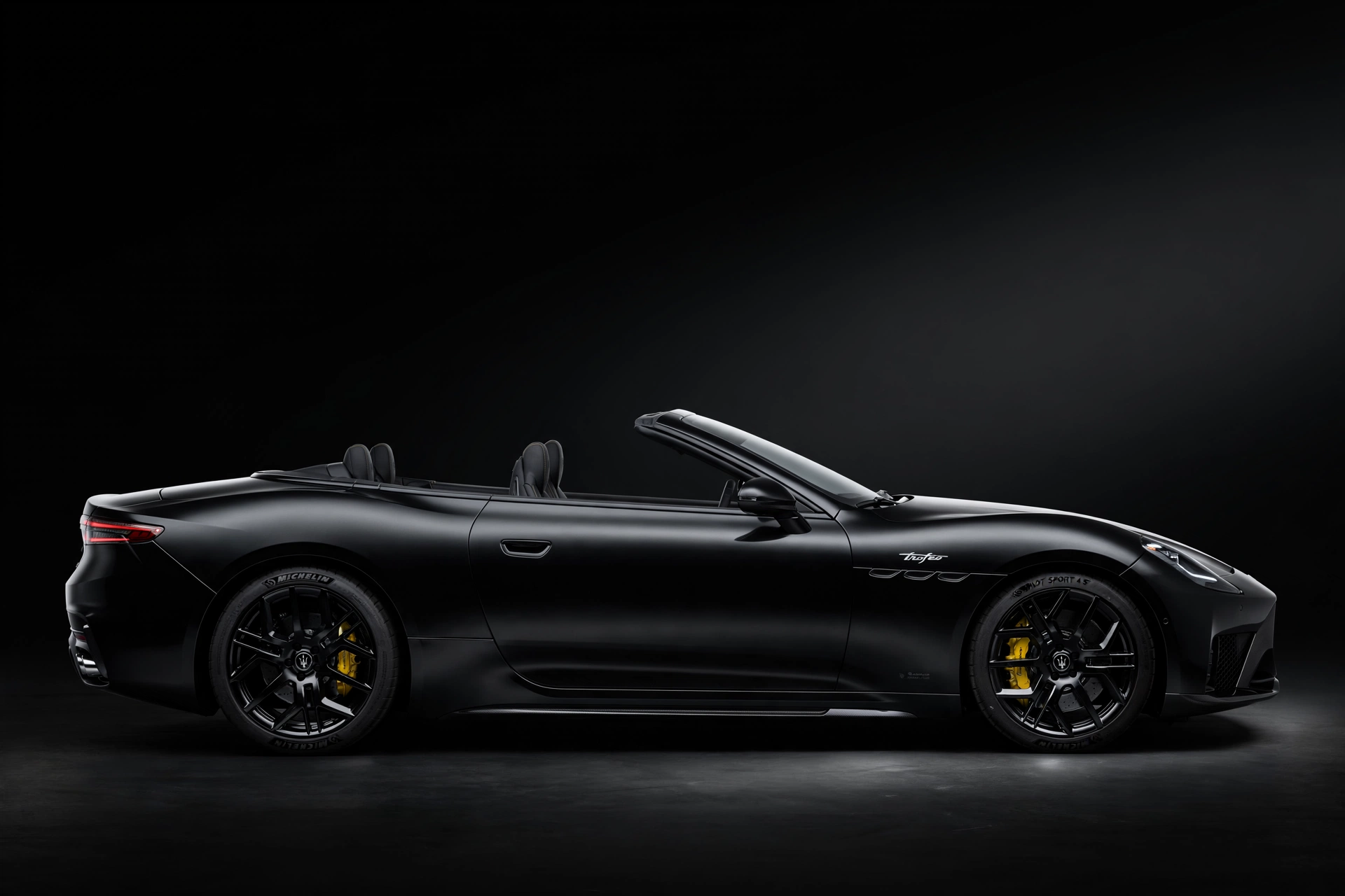 Maserati GranCabrio Trofeo 2027, vista lateral