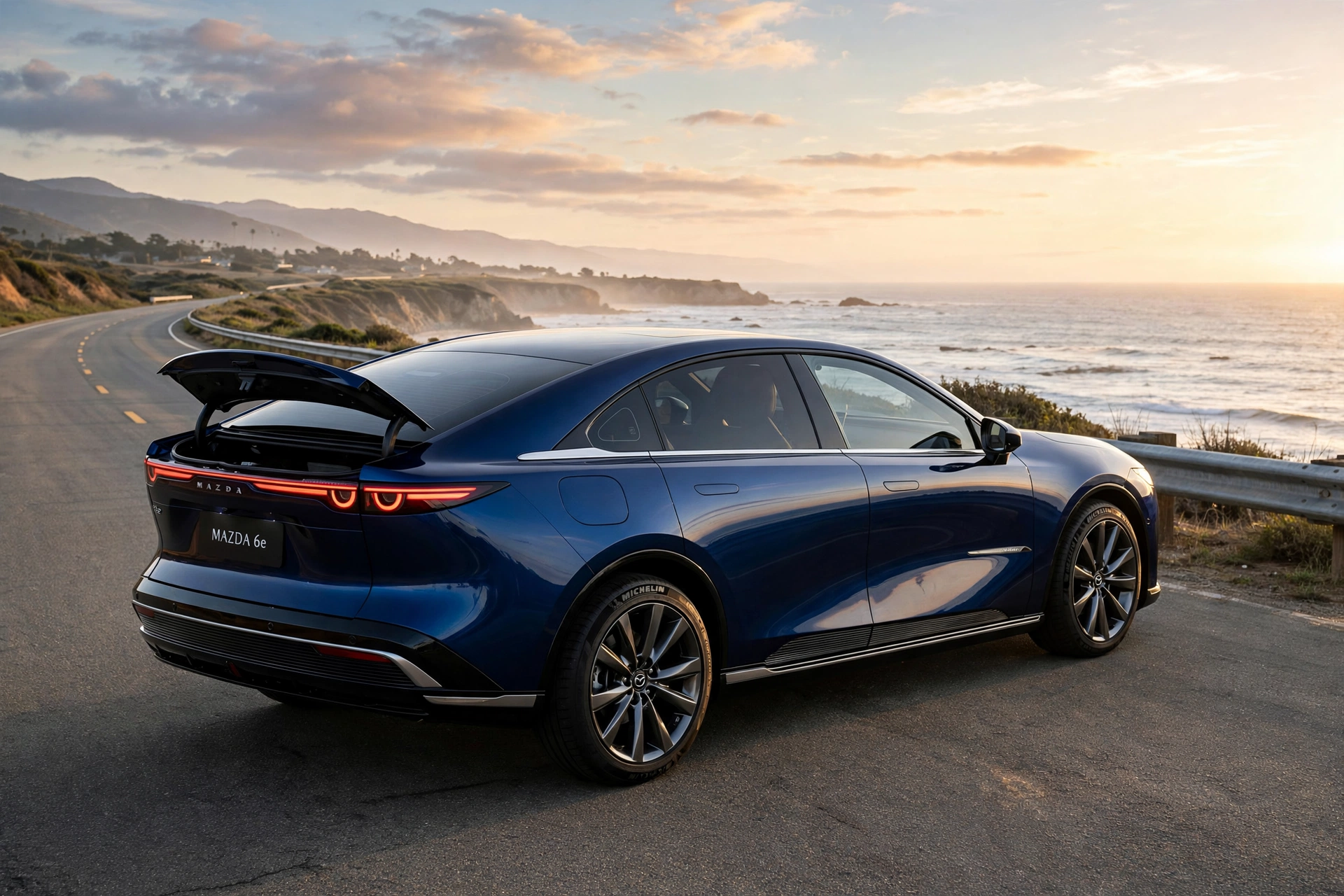 Mazda6e Long Range 2025, vista tres cuartos trasera