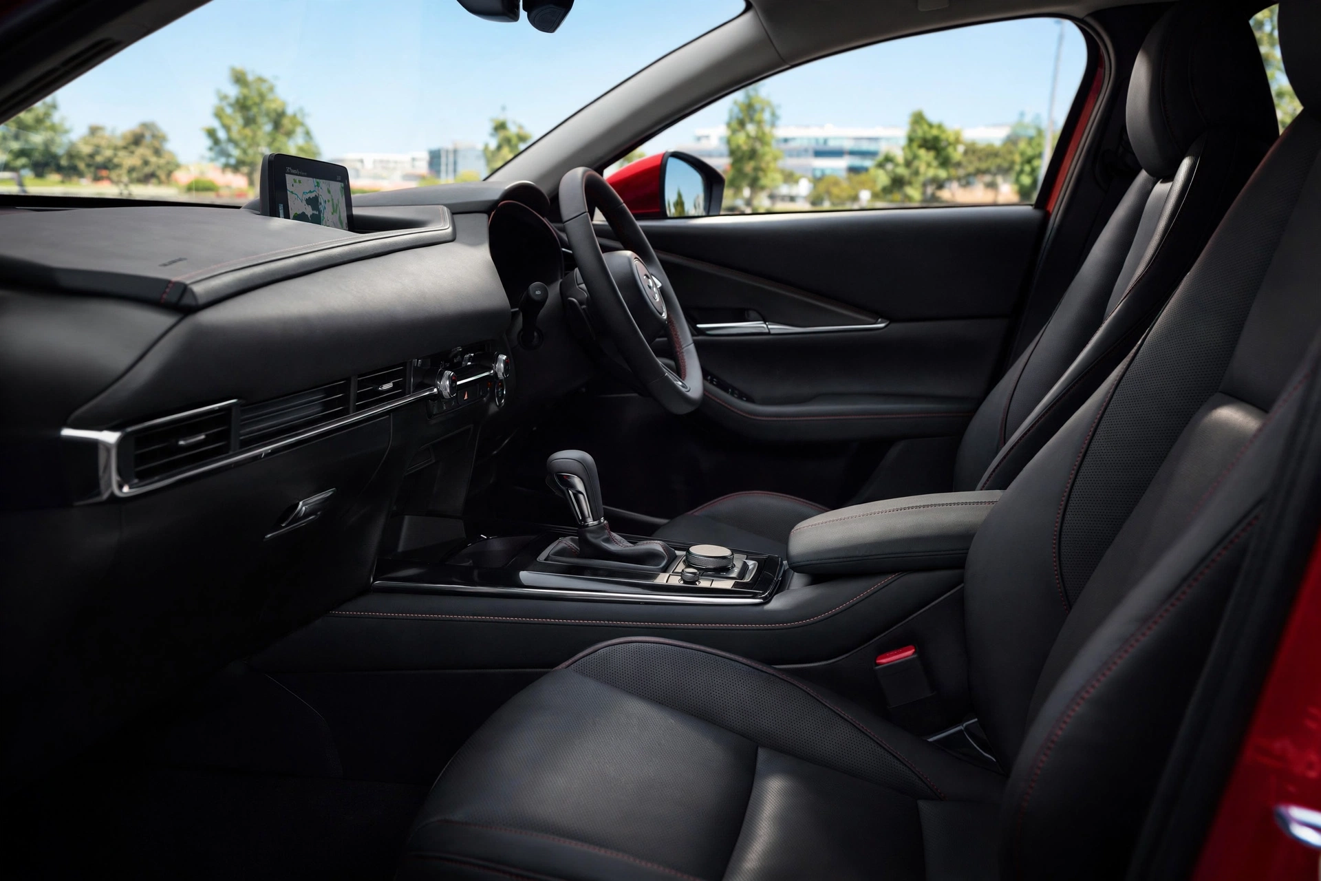 Interior oficial del Mazda CX-30 2.0 e-SKYACTIV X