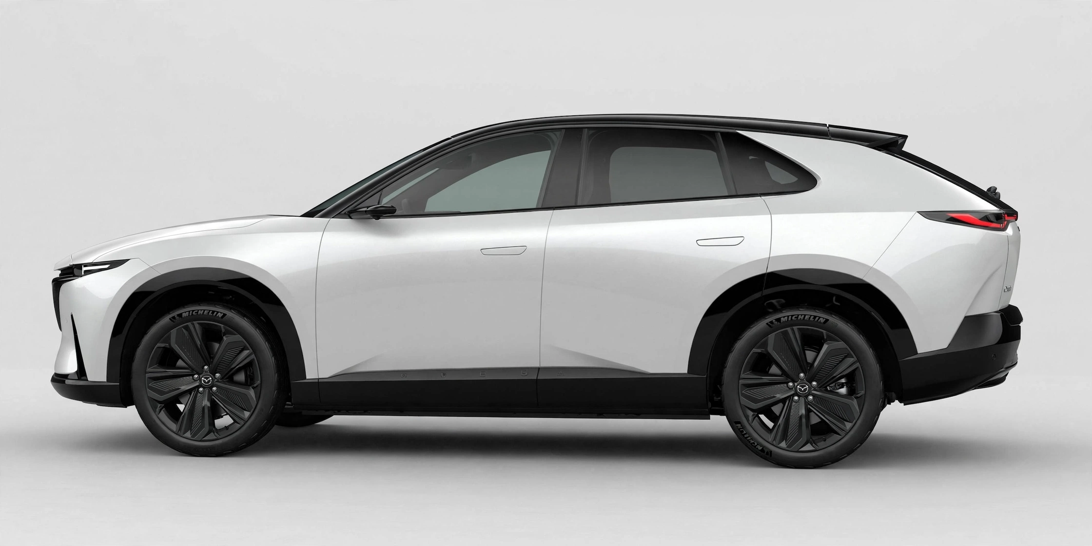 Mazda CX-6e
