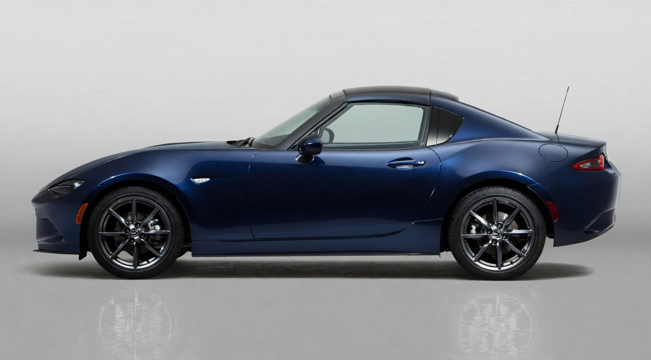 Mazda MX-5 RF 2.0 SKYACTIV-G