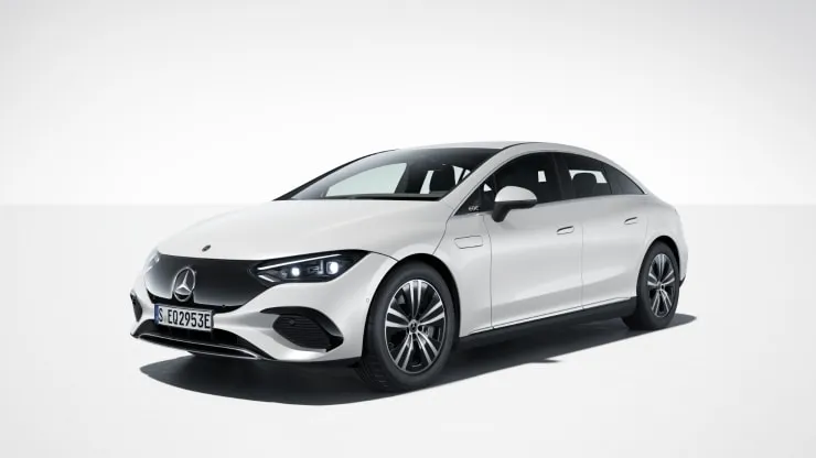 Mercedes-Benz EQE 300